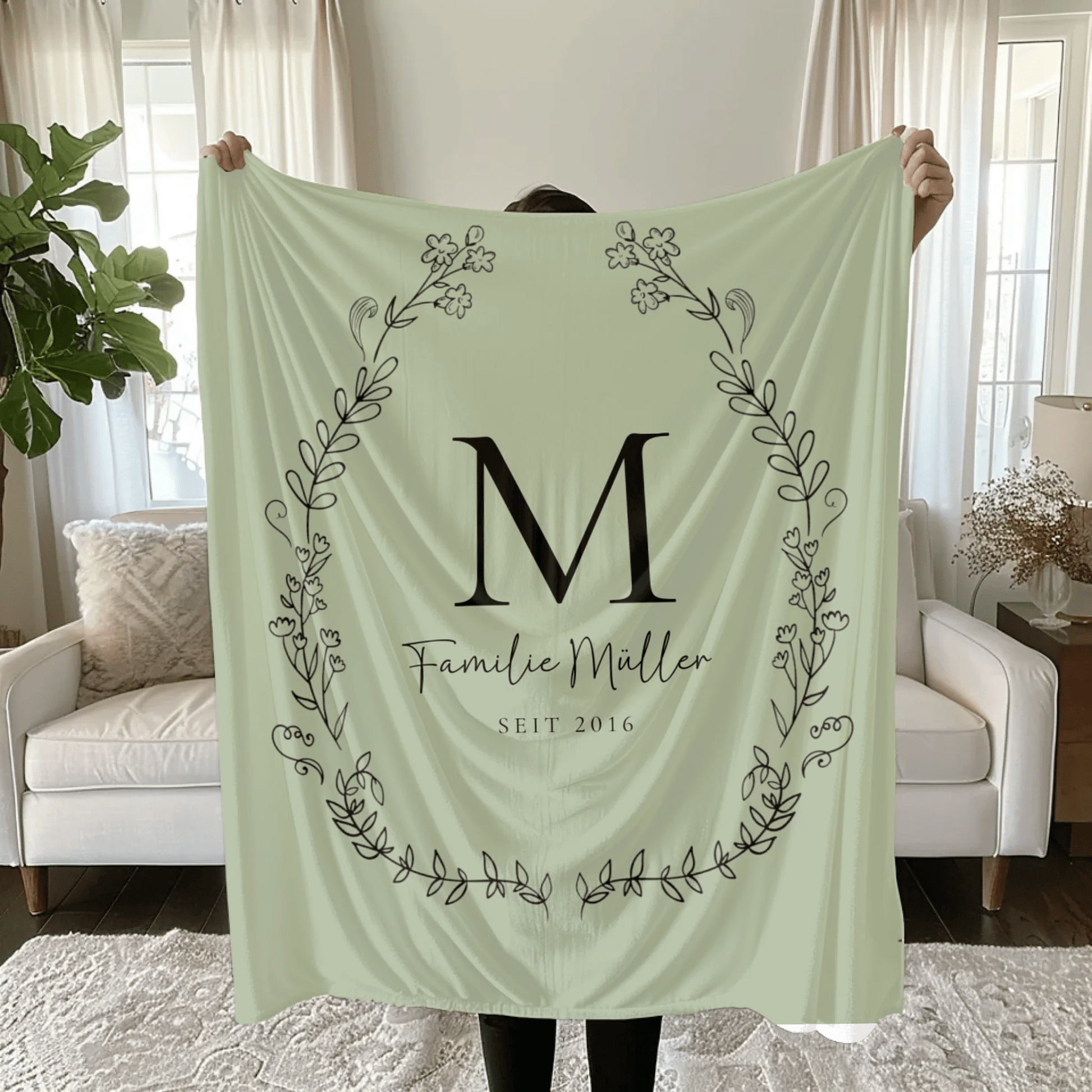 Personalisierte Decke - "Familie mit Initial" - LeinwandGlück