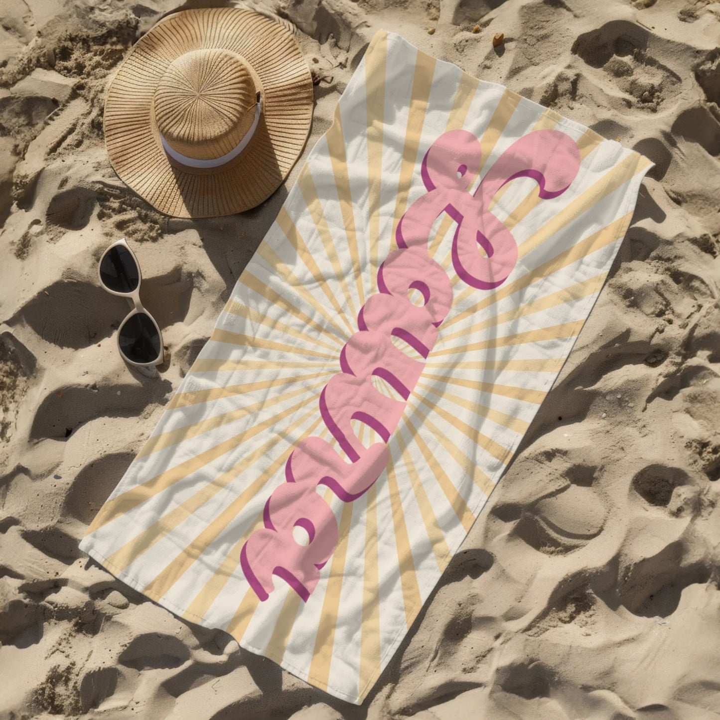 Strandtuch personalisiert mit Namen im Retro - Stil - LeinwandGlück